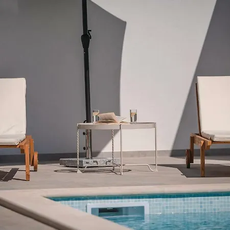 Three-bedroom Holiday In Valbandon